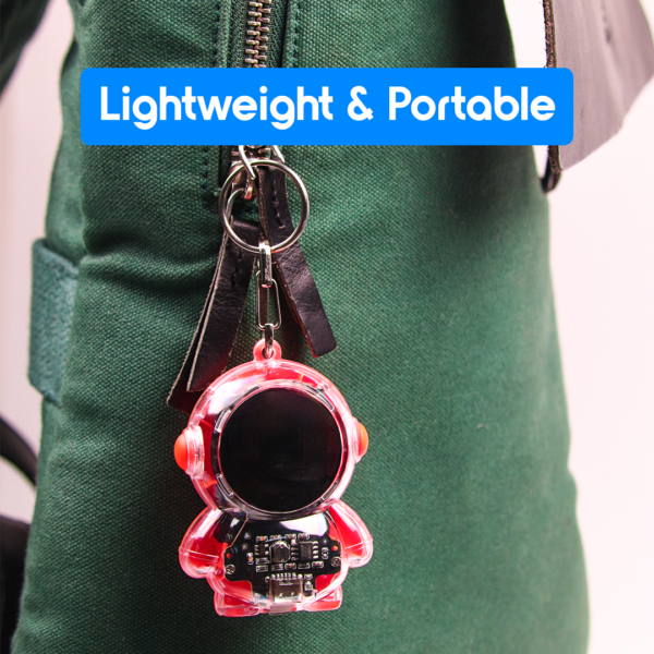 1500mAh Mini Astronaut Keychain Power Bank Digital Display Spaceman Emergency Ultralight Waterproof for Camping Travel